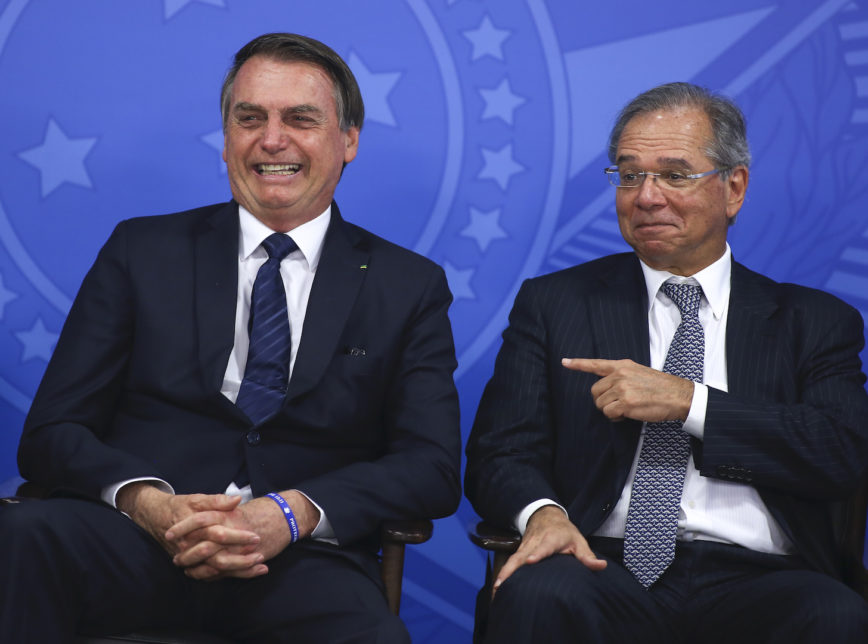 Guedes vai apresentar proposta de congelamento de salário e aposentadoria no dia seguinte à eleição