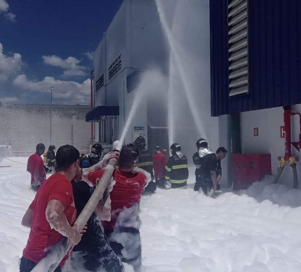 Grave acidente na empresa Adelbrás em Vinhedo (SP) deixa pelo menos 12 trabalhadores feridos