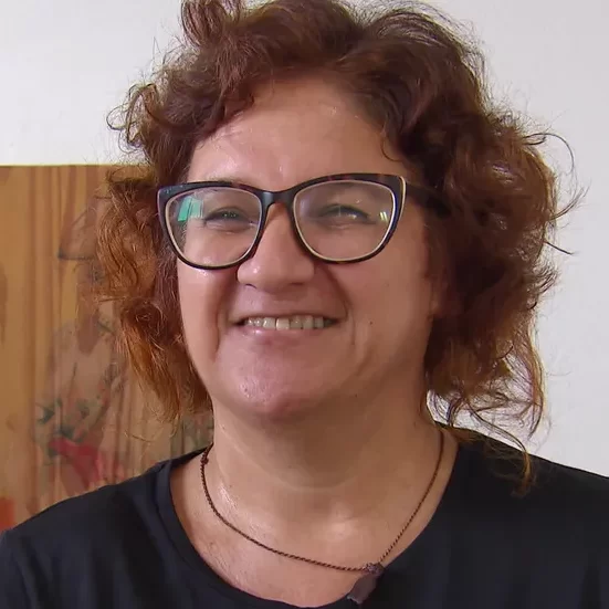 Claudia Ribeiro