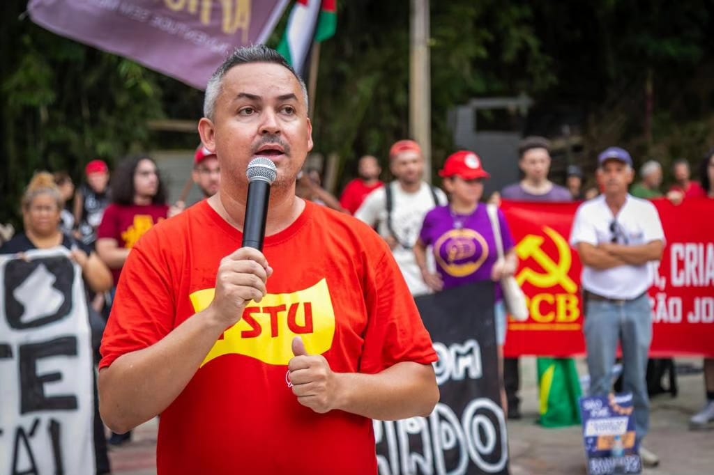 Weller Gonçalves, operário metalúrgico e militante do PSTU, lança canal no YouTube