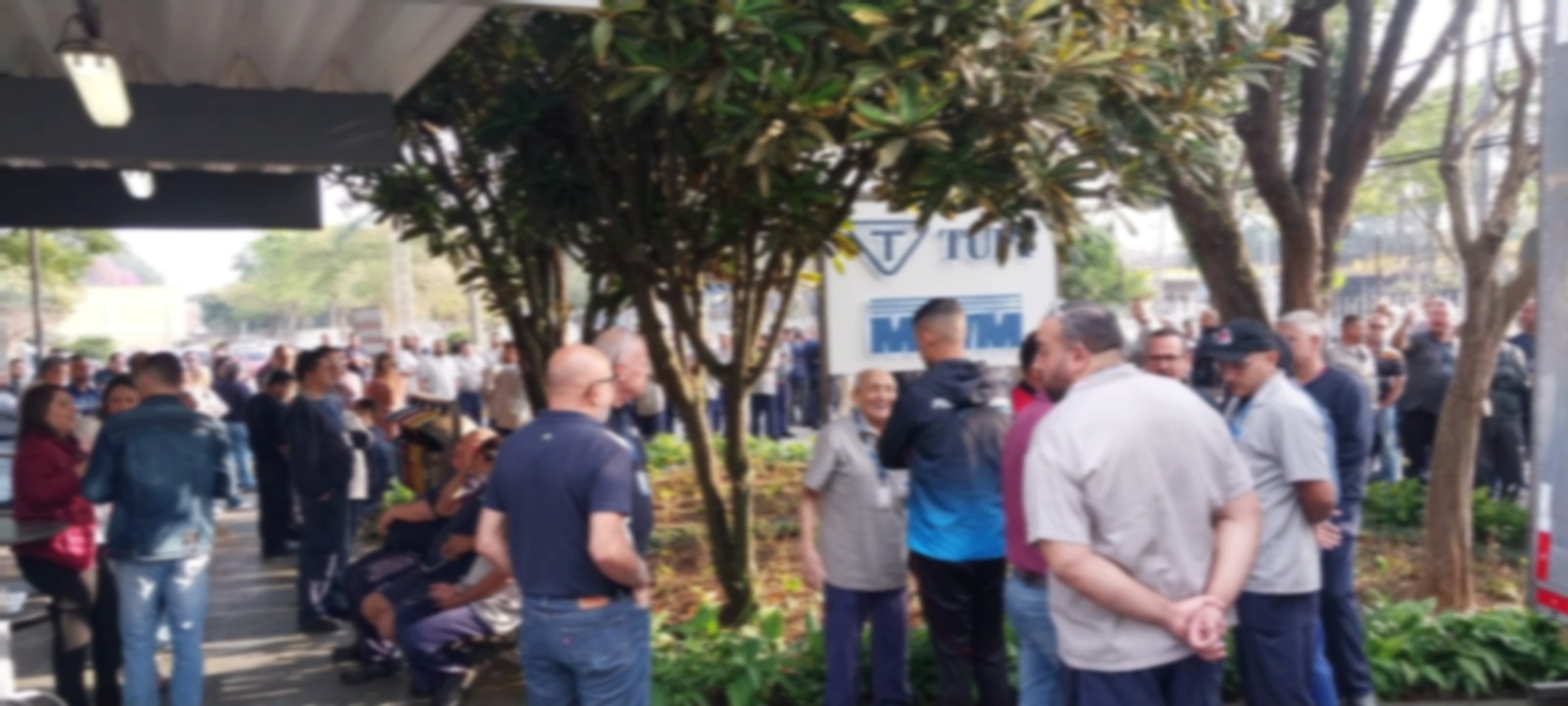 Todo apoio aos trabalhadores da MWM!