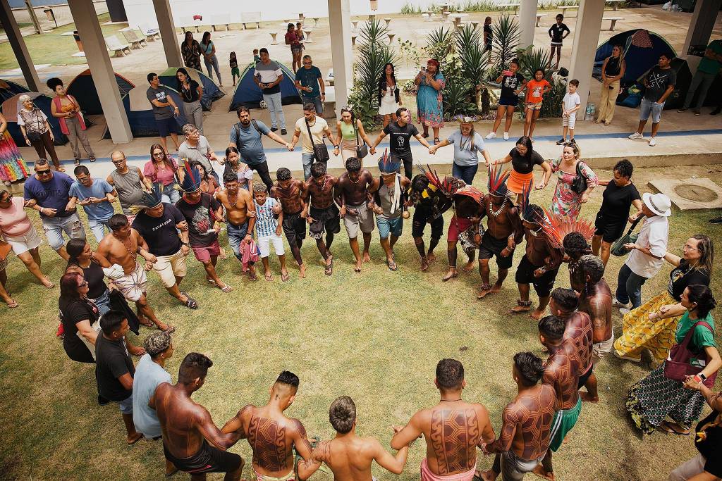 Pará: Ocupação da Seduc pelos indígenas e greve dos professores obriga Helder Barbalho a assumir a revogação da Lei 10.820