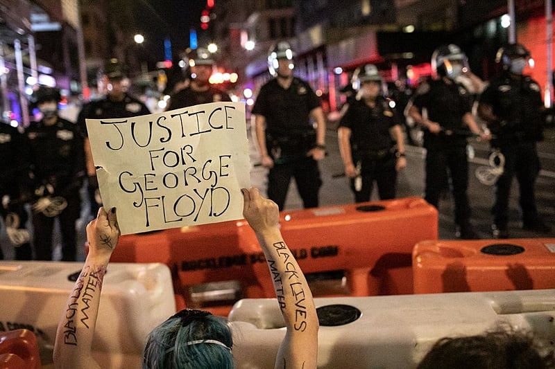 Trump e Musk versus George Floyd e os rumos da luta antirracista nos Estados Unidos