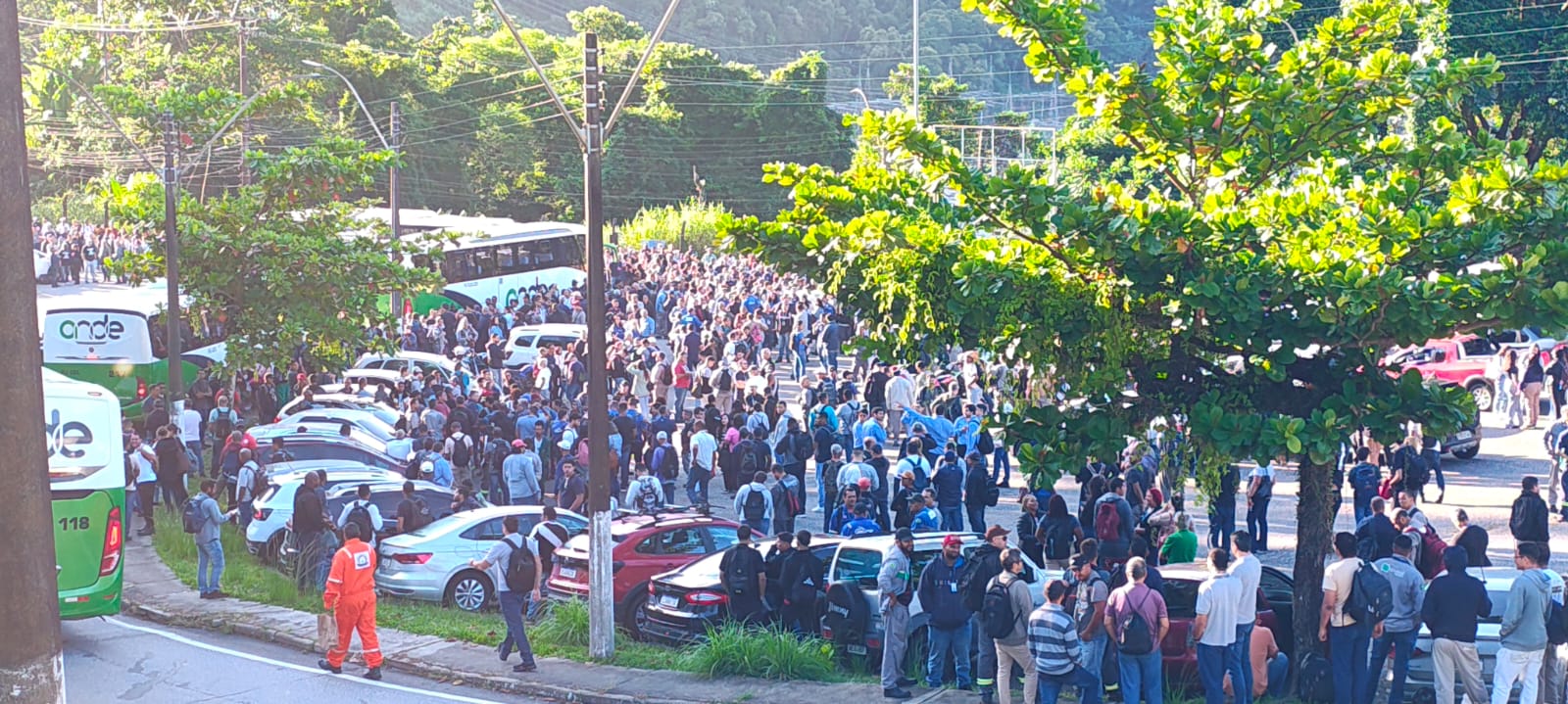 RJ: Trabalhadores da Eletronuclear entram em greve por reajuste salarial e contra cortes