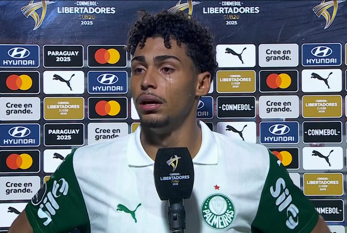Fora Alejandro Dominguez da Conmebol! Para acabar com o racismo no futebol, é preciso banir todos os racistas!