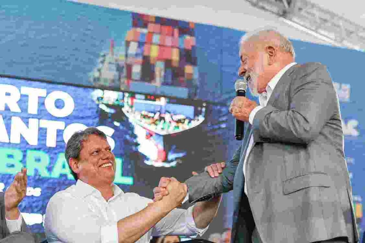 A pseudo-esquerda e o canto da sereia que fortalece o ovo da serpente