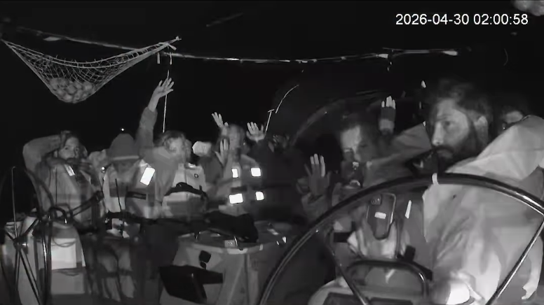 Barco com os brasileiros Mandi Coelho e Thiago Ávila é interceptado por Israel no Mediterrâneo