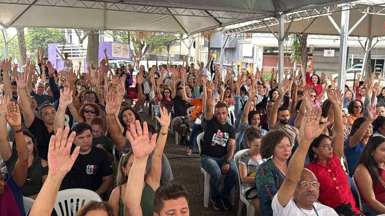 Belo Horizonte: Greve da Educação mostra força da categoria e aponta necessidade de ampliar a luta