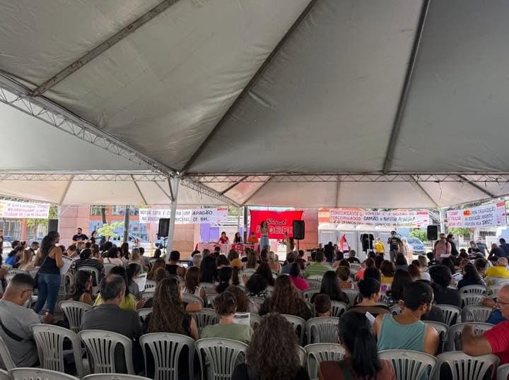 BH: Greve da educação luta contra os ataques do prefeito Álvaro Damião e sua secretária Natália Araújo