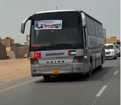 Caravana humanitária internacional por terra é bloqueada na Líbia ao tentar levar ajuda para Gaza
