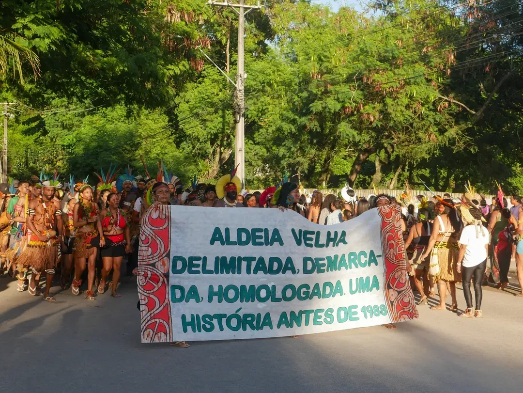 Justiça determina despejo de famílias Pataxó em terra indígena homologada na Bahia