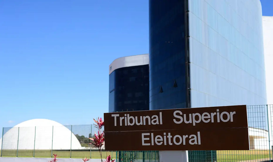 Ao TSE, PSTU denuncia exclusão política e não assina compromisso eleitoral