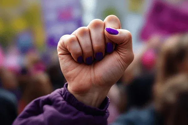 20 anos da Lei Maria da Penha: Uma conquista das mulheres, uma dívida do Estado