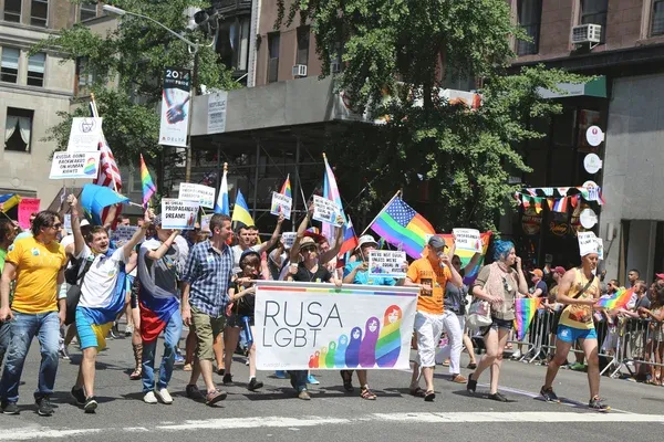 A nova lei anti-LGBTI+ na Rússia: quando a opressão capitalista se encontra com a “tradição” stalinista