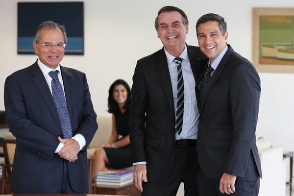 Banco Central mantém os maiores juros do mundo para remunerar banqueiros