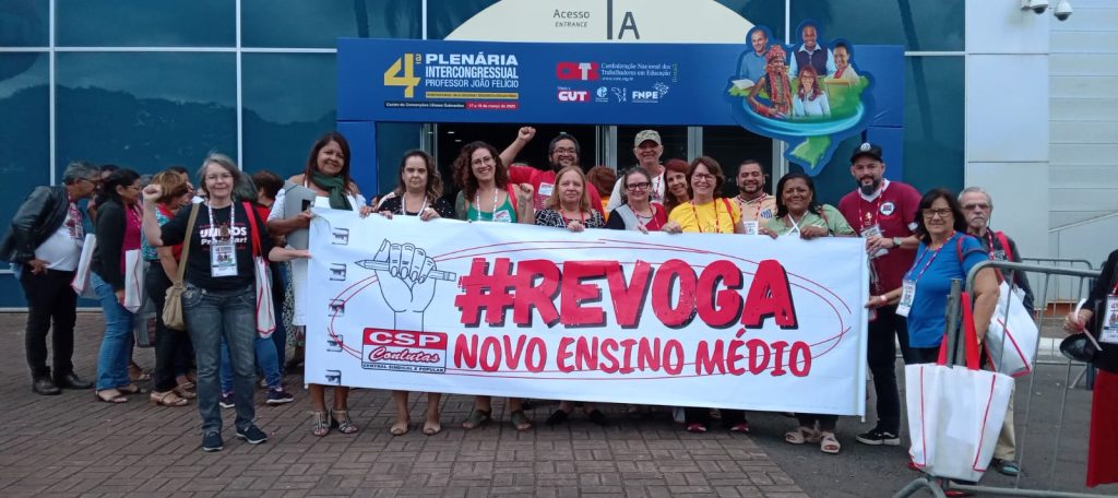 Plenária Intercongressual da CNTE aprova: 26 de abril, Greve Nacional da educação pela revogação da BNCC e do Novo Ensino Médio!