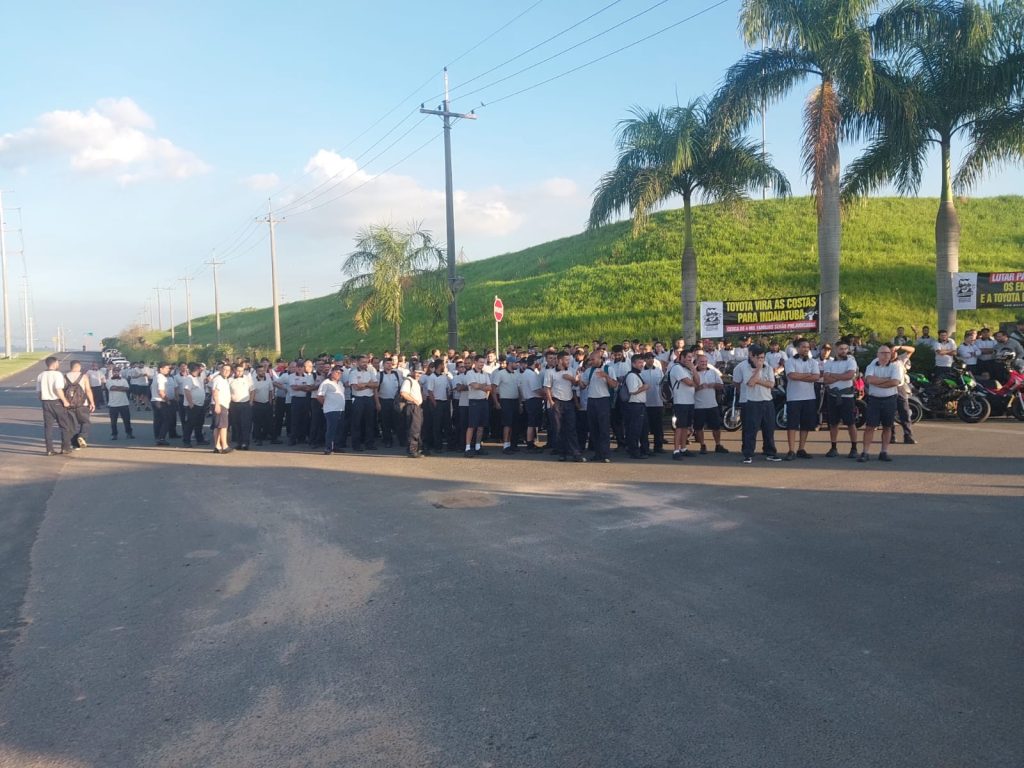 Operários da Toyota de Indaiatuba resistem a fechamento da fábrica e avisam: 