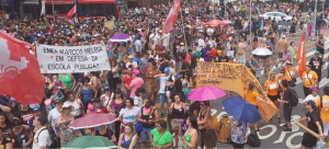 SP: Protesto reúne 10 mil professores e servidores municipais em campanha salarial