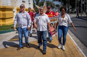 São José dos Campos (SP): Candidaturas do PSTU levam campanha socialista às ruas